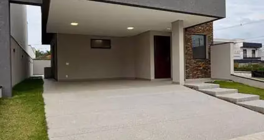 CASA COM  VISTA PARA SERRA, 3 SUÍTES E PISCINA, NO RESERVA ERMIDA