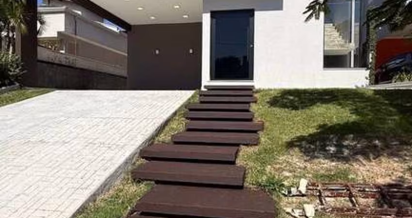 Sobrado Novo com 3 dormitórios e amplo quintal Gramado, Ibiaram 1