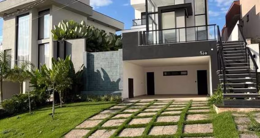 SOBRADO COM 3 PAVIMENTOS , 3 SUÍTES E PISCINA COM BORDA INFINITA COM VISTA
