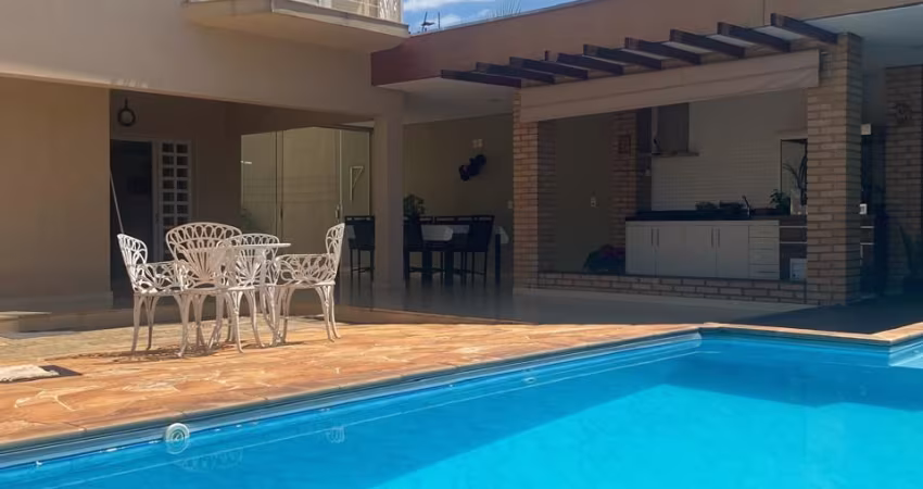 VENDA SOBRADO NO BAIRRO LAUREANO TEBAR – SÃO JOSÉ DO RIO PRETO-SP