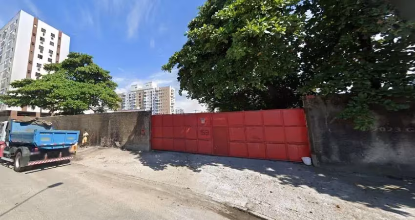 Terreno comercial para alugar na Rua Professor José Olivar, 53, Estuário, Santos