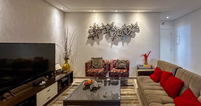 Apartamento 3 Suítes com 4 Vagas Demarcadas no Canto do Forte