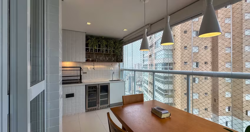 Apartamento 3 suítes 2 vagas porteira fechada no castell di gonzaga em santos