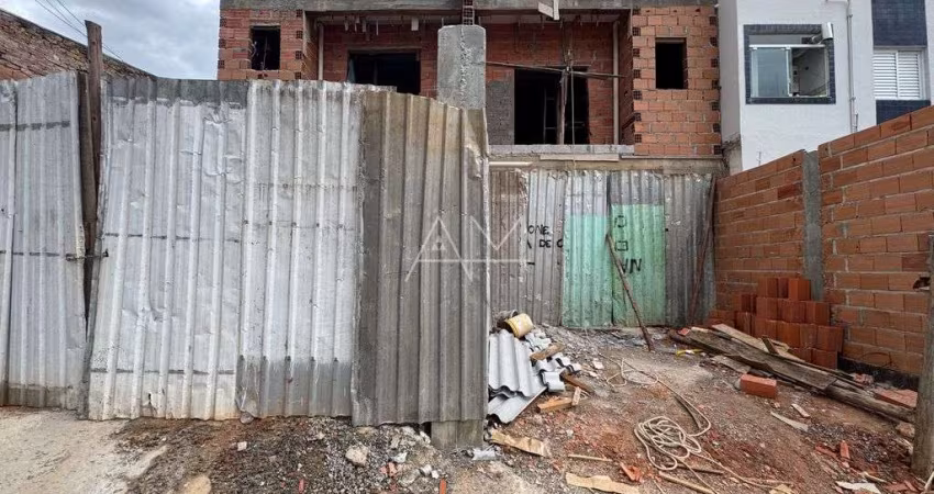 SOBRADO NOVO 196M, 3 SUÍTES, PISCINA E 4 VAGAS BAIRRO CHÁCARA INGLESA