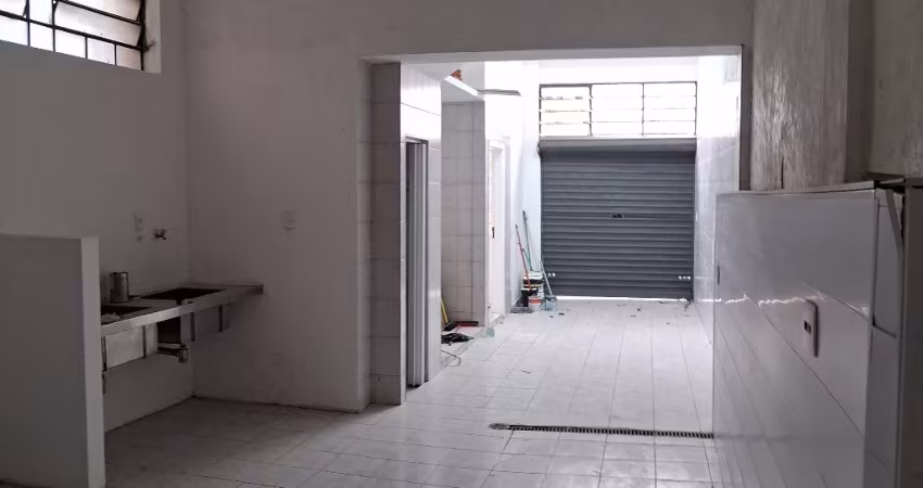 Sobrado para Venda&Locação na rua Tucuna, com 4 vagas a 1,2km do metrô Vl. Madalena