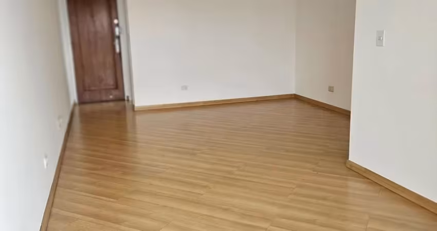 Apartamemto com 3 dormitórios - 2 vagas - 90m do Hospital São Camilo