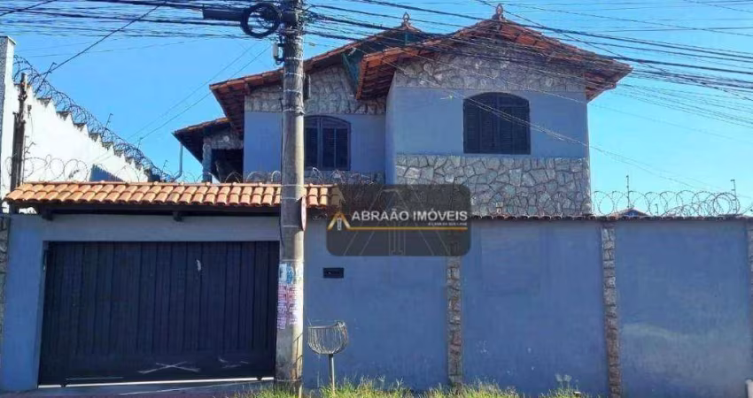 Casa com 5 dormitórios à venda, 370 m² por R$ 950.000,00 - Canadá - Contagem/MG