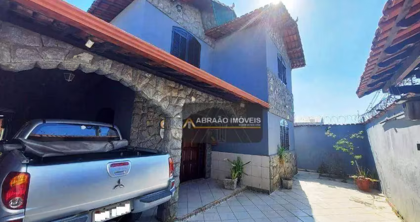 Casa com 5 dormitórios à venda, 370 m² por r$ 940.000,00 - canadá - contagem/mg