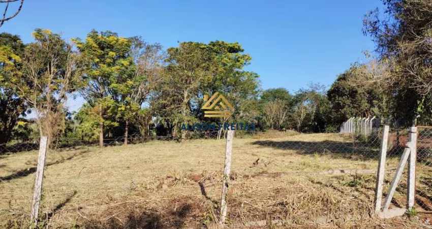 Chácara em condomínio fechado Itaúna, com 10 mil metros.