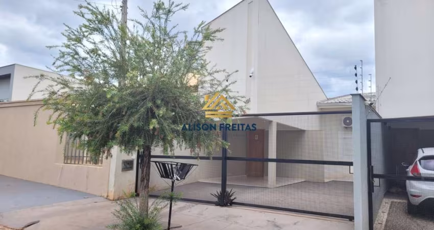 Casa Geminada com 2 quartos no bairro  Cinquentenário, Ibiporã/PR