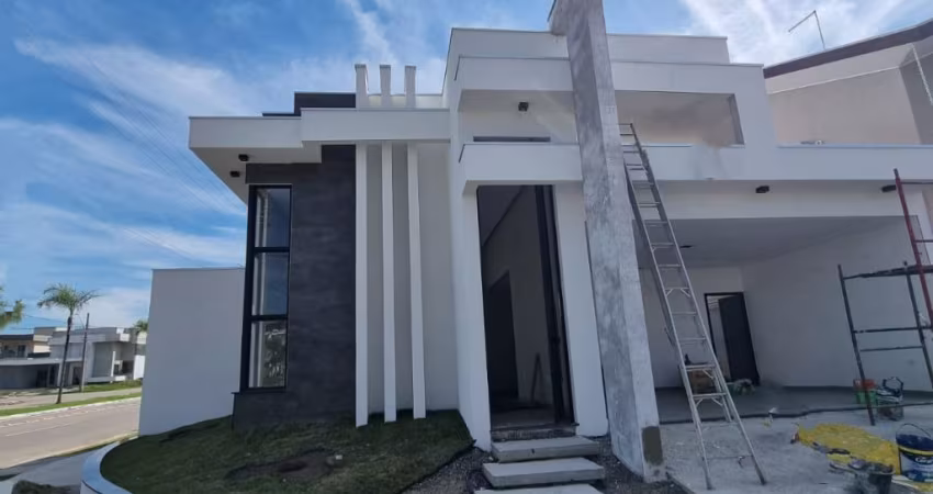 Casa em fase de acabamento em condomínio fechado em Caçapava