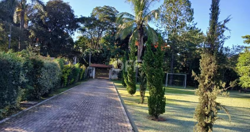 Chácara / sítio com 4 quartos à venda na Rua Sebastião Wenceslau Pinheiro, 475, Loteamento Chácaras Vale das Garças, Campinas