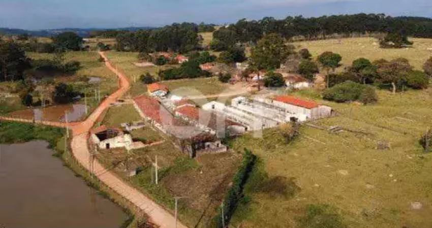Chácara / sítio com 7 quartos à venda no Pedregulho, Itu 