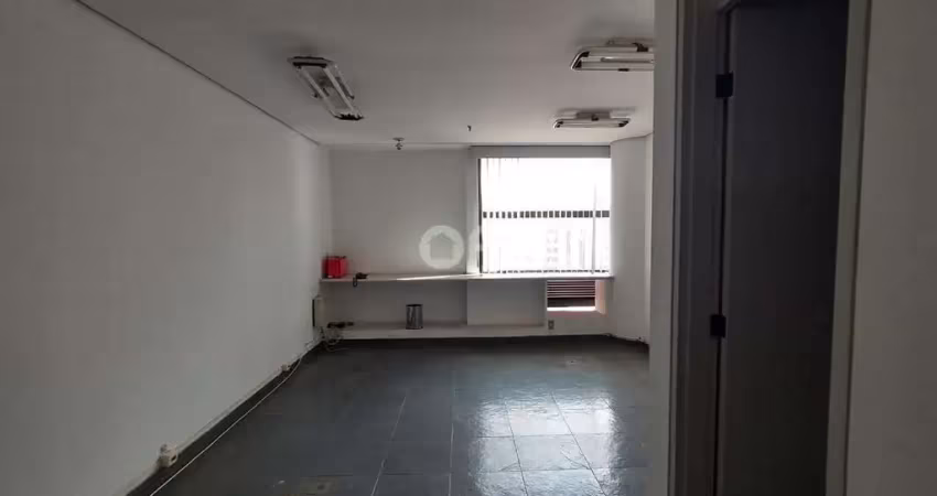 Sala comercial para alugar na Rua Barão de Jaguara, 655, Centro, Campinas