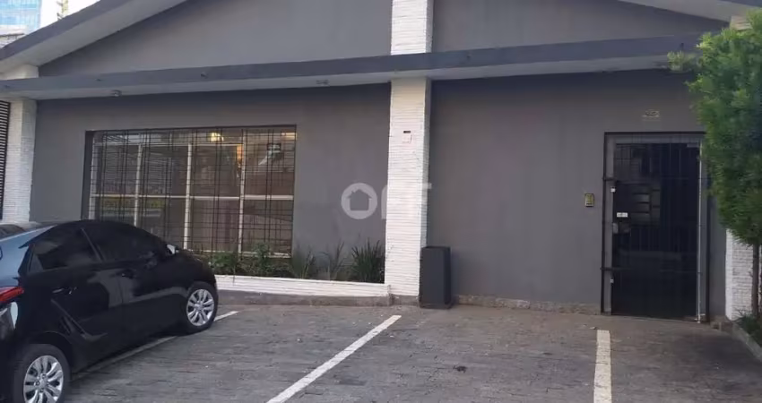 Casa comercial para alugar na Rua dos Bandeirantes, 664, Cambuí, Campinas