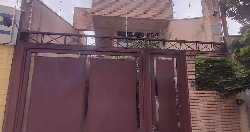 ALUGA | VENDE SOBRADO USO COMERCIAL E RESIDENCIAL JARDIM DAS FLORES