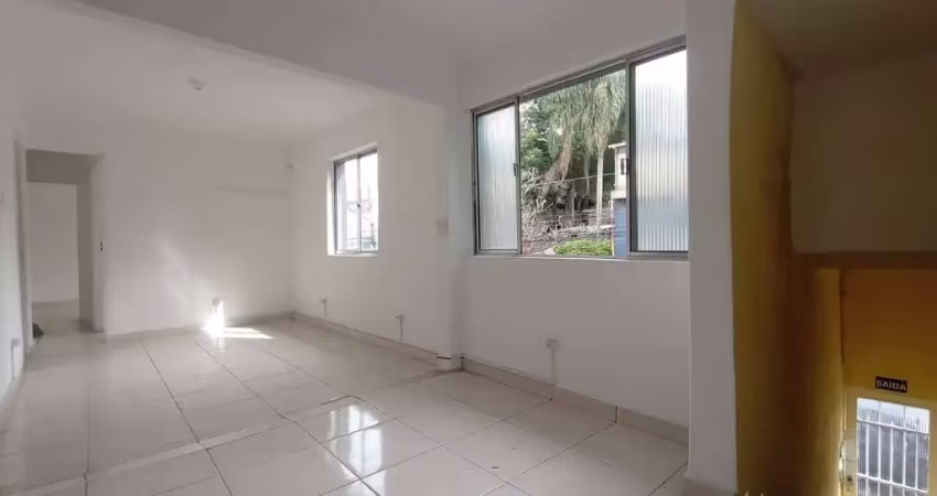 Casa sobreposta alta com 03 dormitórios no centro de osasco