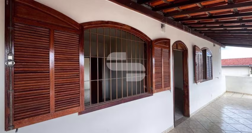 Casa com 3 quartos para alugar na Moscou, 1, Parque Recreio, Contagem