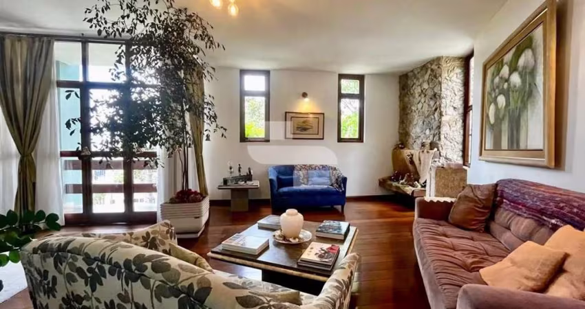 Casa com 4 quartos à venda na Rua Rádio, 01, São Lucas, Belo Horizonte