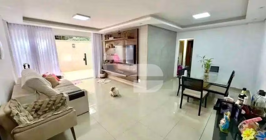 Apartamento com 3 quartos à venda na Rua Guilherme de Almeida, 1, Santo Antônio, Belo Horizonte