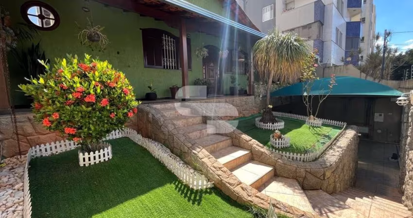 Casa com 5 quartos à venda na Rua Cantor Luiz Gonzaga, 311, Castelo, Belo Horizonte