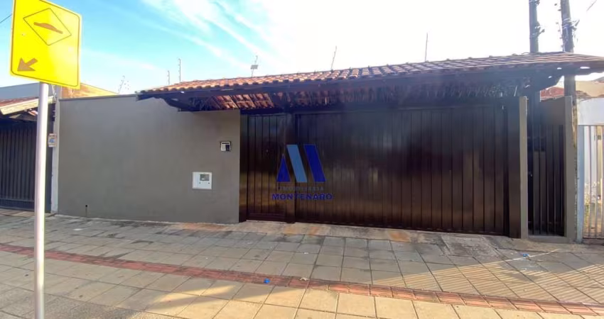 Casa Padrão -  Dom Lafayete Libanio