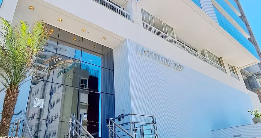 Apartamento Quadra Mar com 1 suíte + 2 dorm. em Balneário Piçarras