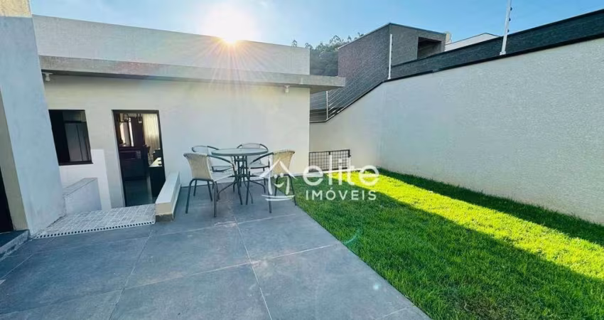 Casa com 2 dormitórios à venda, 100 m² por R$ 640.000,00 - Santa Helena - Bom Jesus dos Perdões/SP