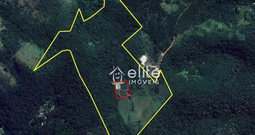 Área à venda, 411000 m² por R$ 900.000,00 - Cachoeirinha - Bom Jesus dos Perdões/SP