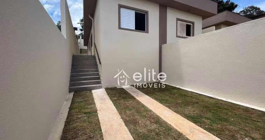 Casa com 2 dormitórios à venda, 54 m² por R$ 349.900 - Jardim São Felipe - Atibaia/SP