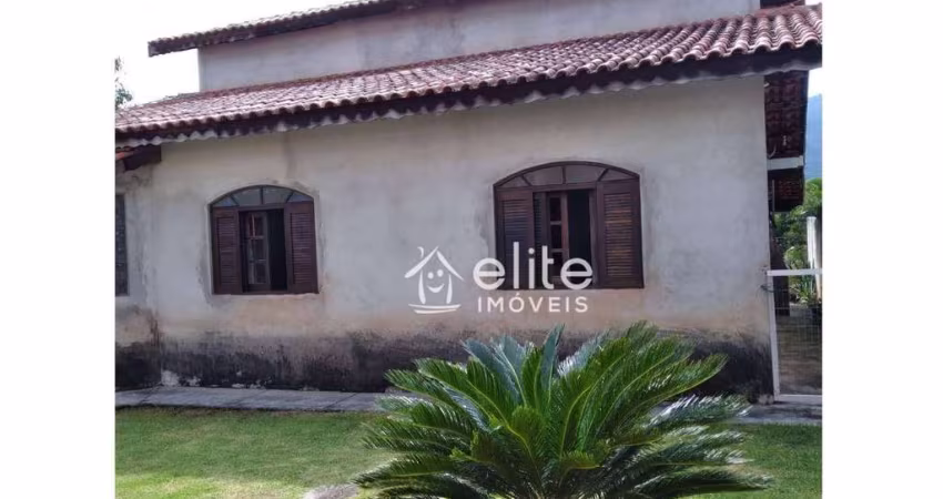 Casa com 3 dormitórios à venda, 158 m² por R$ 650.000 - Jardim Maristela - Atibaia/SP