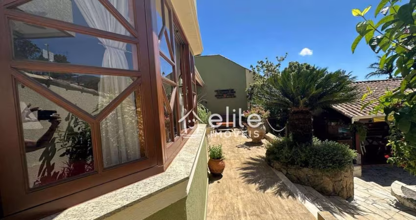 Casa com 3 dormitórios, 401 m² - venda por R$ 2.250.000,00 ou aluguel por R$ 15.628,21 - Vila Petrópolis - Atibaia/SP