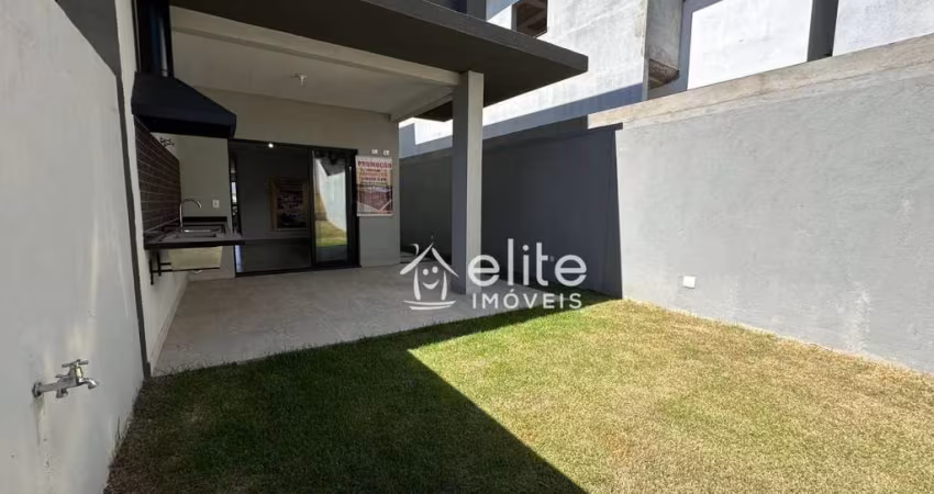 Casa com 3 dormitórios à venda, 115 m² por R$ 875.000,00 - Jardim do Lago - Atibaia/SP