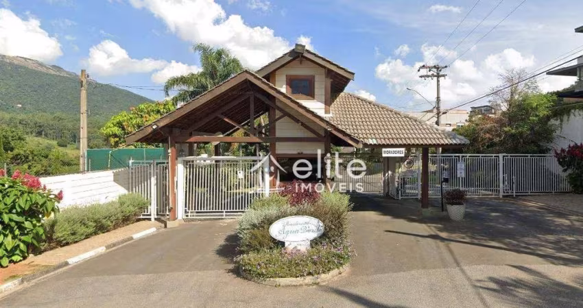 Casa 3 dormitórios à Venda com 201 m² - Condomínio Água Verde - Atibaia