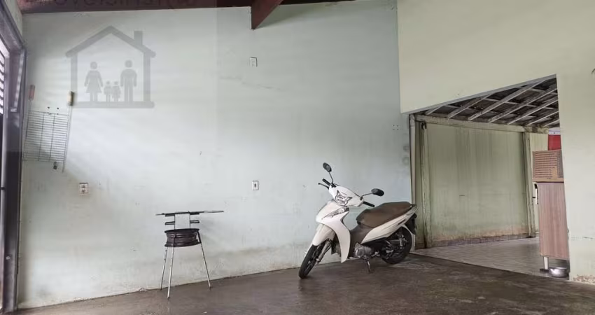 Casa para Venda em Jundiaí, Fazenda Grande, 3 dormitórios, 1 banheiro, 2 vagas