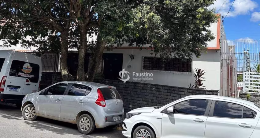 Casa próximo ao Teatro Municipal para venda