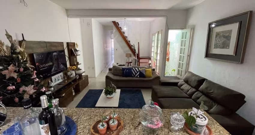 Casa com 3 Quartos e 2 banheiro à Venda, 130m²Vila Lavinia Mogi das Cruzes, São Paulo