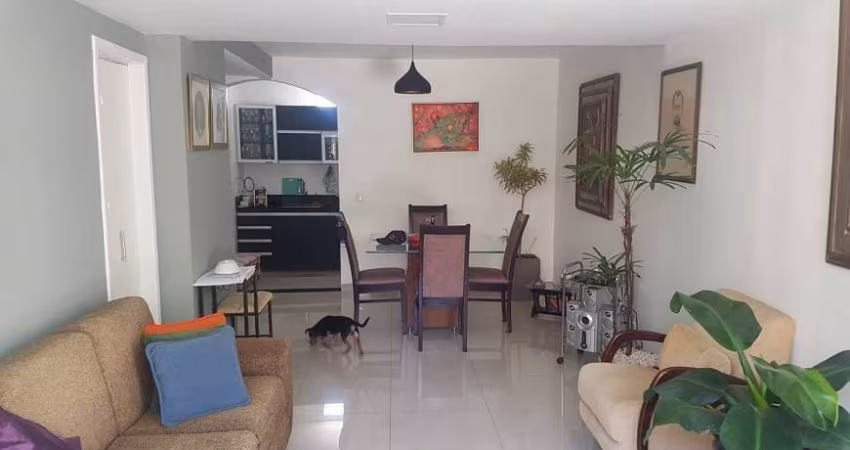 Jardim Santo Eduardo - Embu das Artes - Casa com 3 quartos sendo 1 suite, 1 vaga