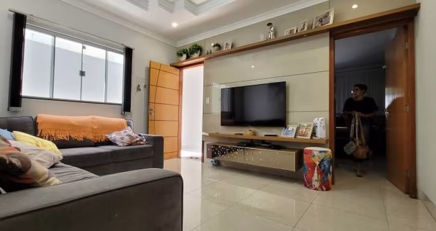 Casa com 3 Quartos e 2 banheiro à Venda, 134m²Francisco Morato, São Paulo