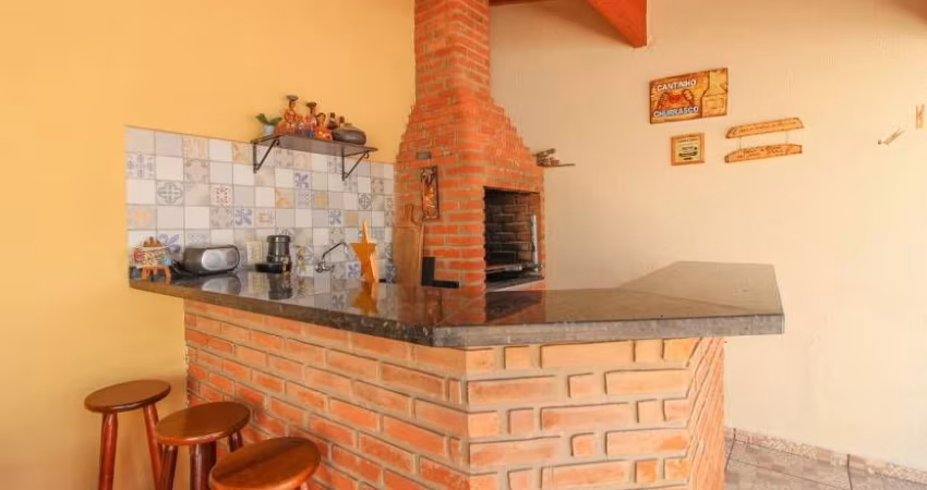Casa com 3 Quartos e 2 banheiro à Venda, 130m²Vila Madalena - São Paulo,