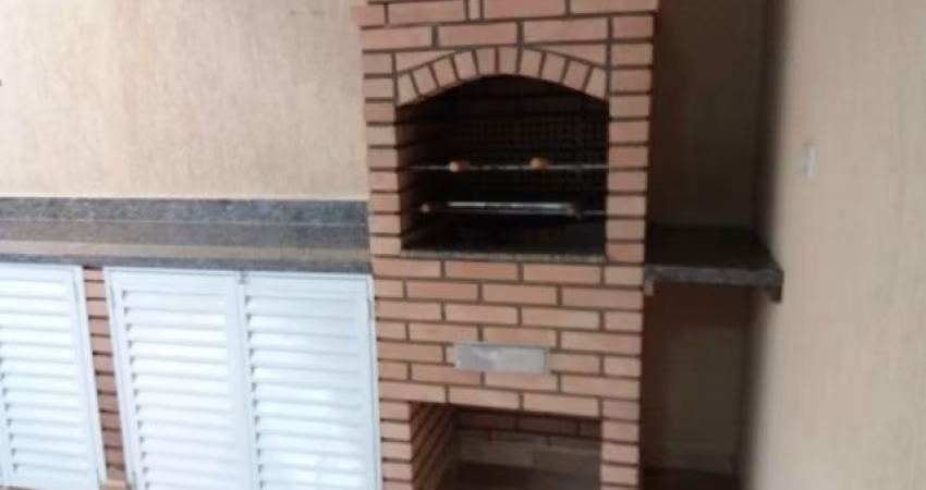 Casa com 3 Quartos e 2 banheiro à Venda, 136m² Arujá, São Paulo
