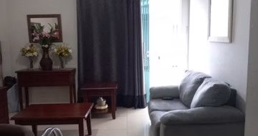 Casa com 3 Quartos e 2 banheiro à Venda, 136m²Guilhermina - Praia Grande São Paulo