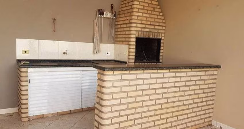 Casa com 3 Quartos e 2 banheiro à Venda, 136m²Cidade São Miguel - São Paulo