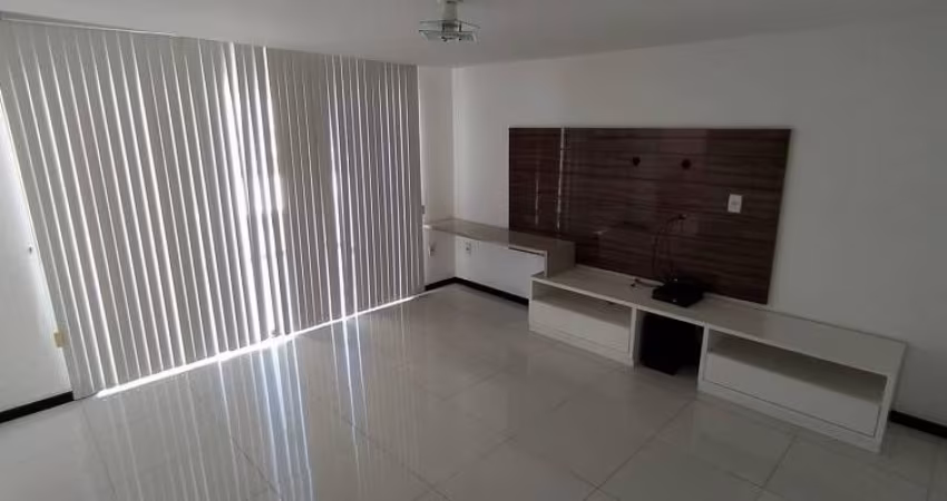 Casa com 3 Quartos e 2 banheiro à Venda, 137m²Diadema, São Paulo