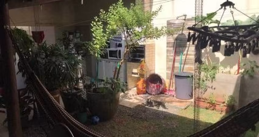 Casa com 3 Quartos e 2 banheiro à Venda, 137m²Cubatao São Paulo