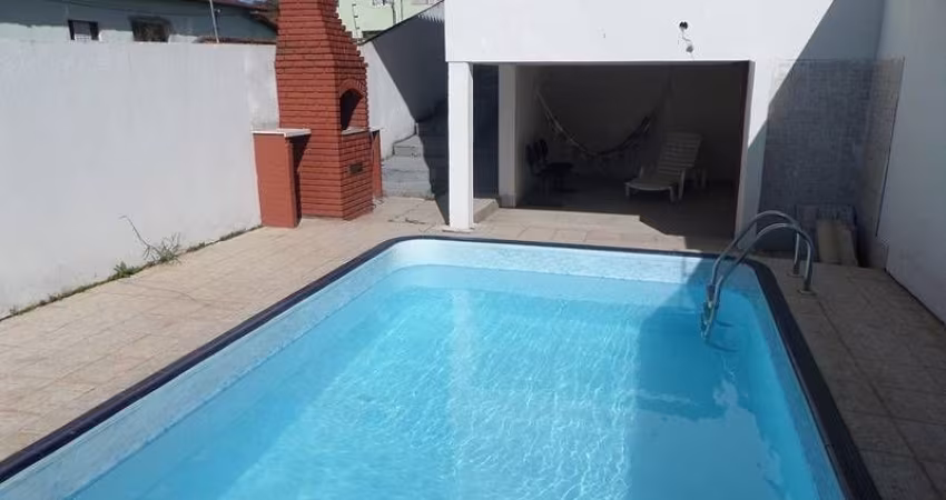 Linda casa com 3 quartos sendo 1 suite, 2 vagas - Ponte de São João - Jundiai