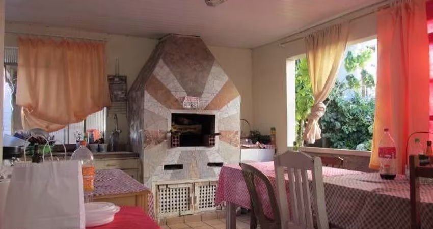 Casa com 3 quarto sendo 1 suite, 3 vagas - Vila Virginia - São Paulo