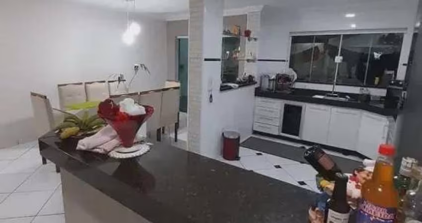 Casa - Padrão, para Venda em Osasco/SP