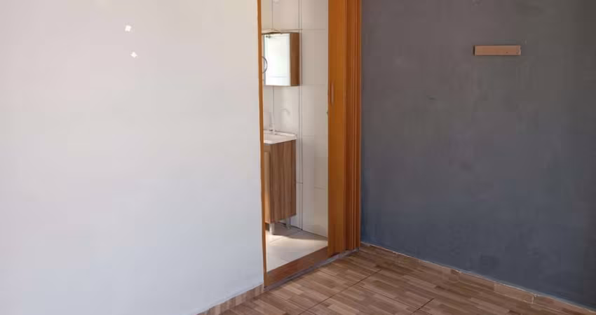 Apartamento para Venda em Carapicuíba, Conjunto Habitacional Presidente Castelo Branco, 2 dormitórios, 1 banheiro, 1 vaga