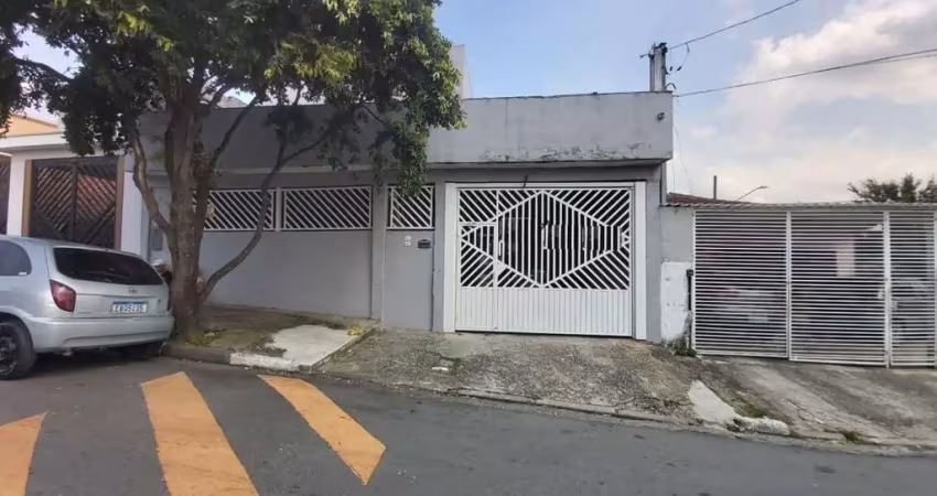 Casa para Venda em Osasco, Rochdale, 5 dormitórios, 3 suítes, 2 banheiros, 6 vagas